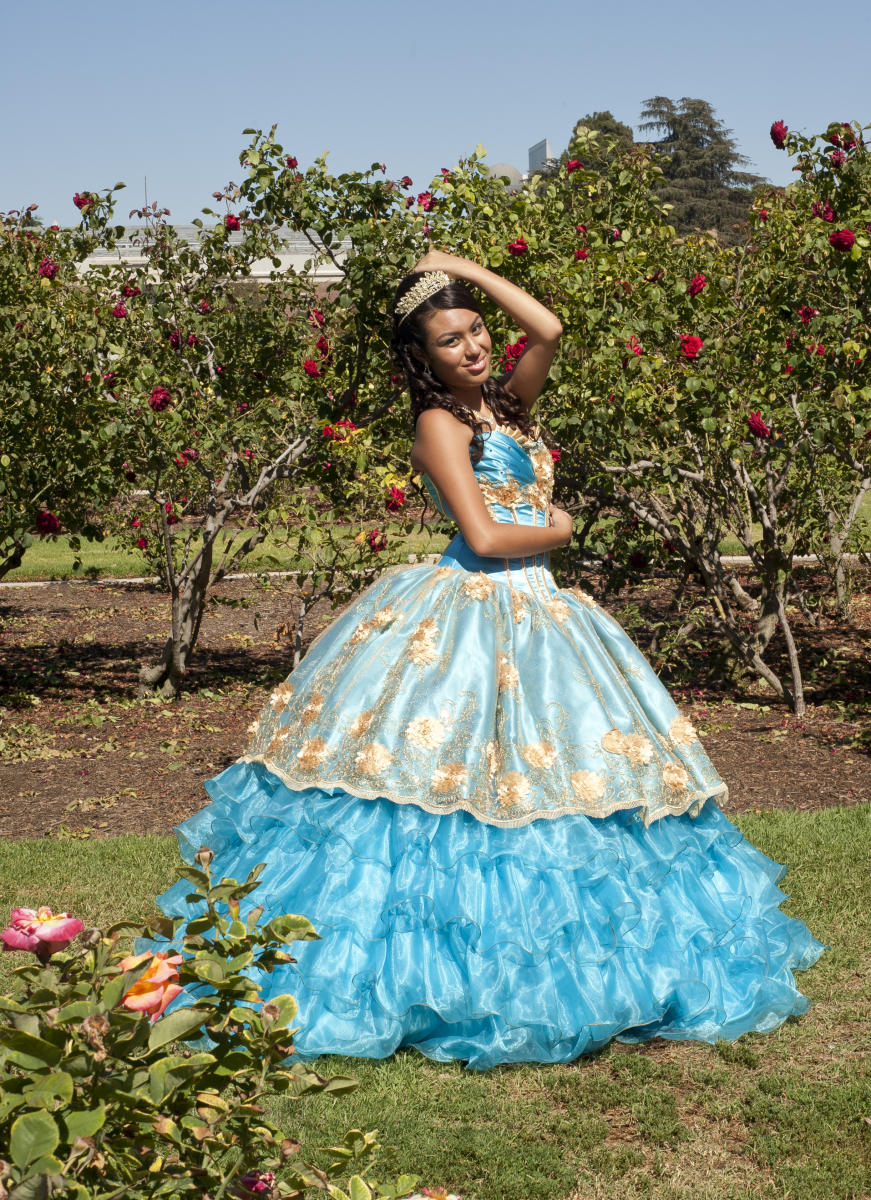  : Quinceaneras : Bella's Classic Photography