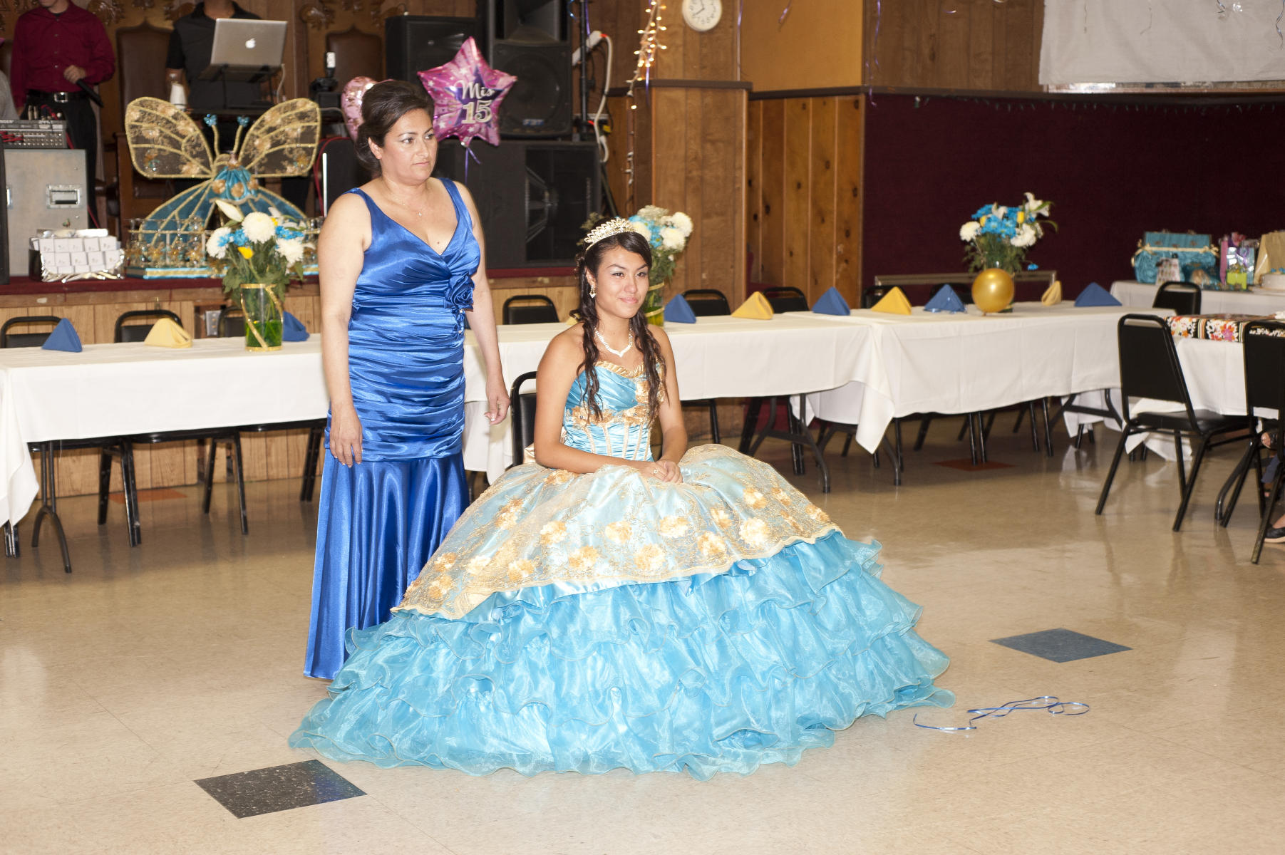  : Quinceaneras : Bella's Classic Photography
